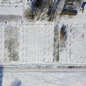 Luftansicht des Weltackers im Winter mit Schnee